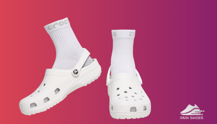 crocs-with-clean-socks