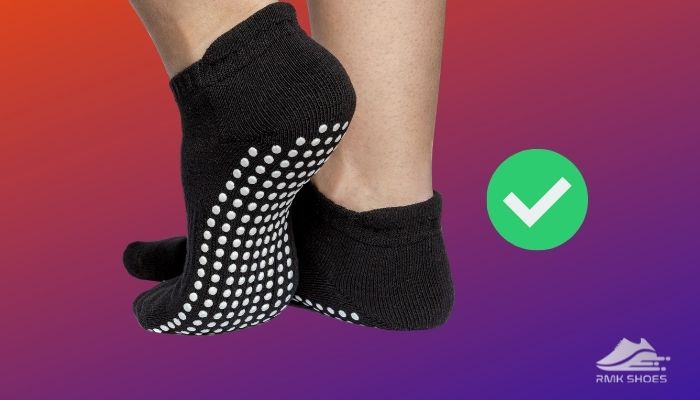 fix-heel-slippage-in-boots-using-non-slip-socks