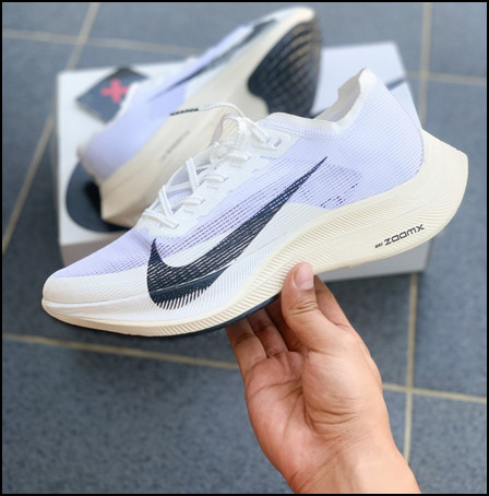 material-of-vaporfly-3