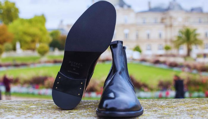 How To Stop Patent Leather Shoes From Squeaking Top 5 Fixes 