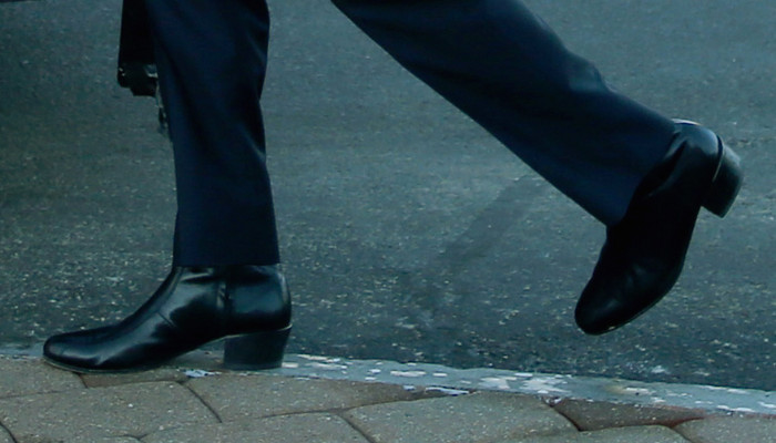 trump's-elevator-shoes