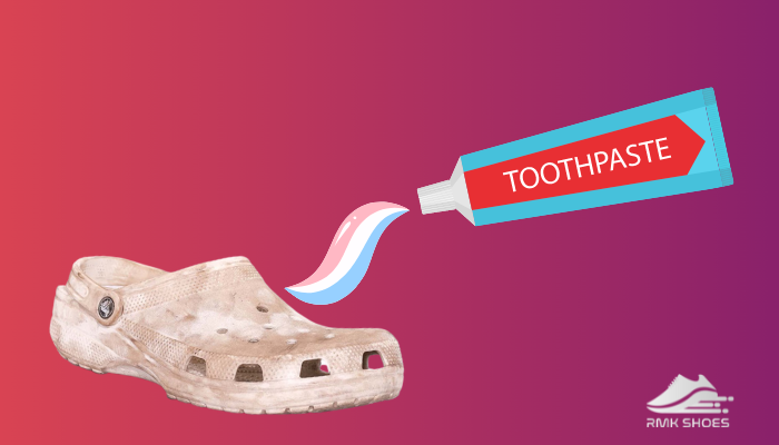 using-toothpaste-on-dirty-crocs