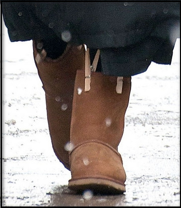 what-happens-if-you-wear-uggs-in-rain